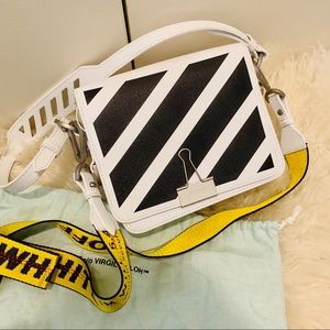 Off-white White diagonal binder clip flap bag